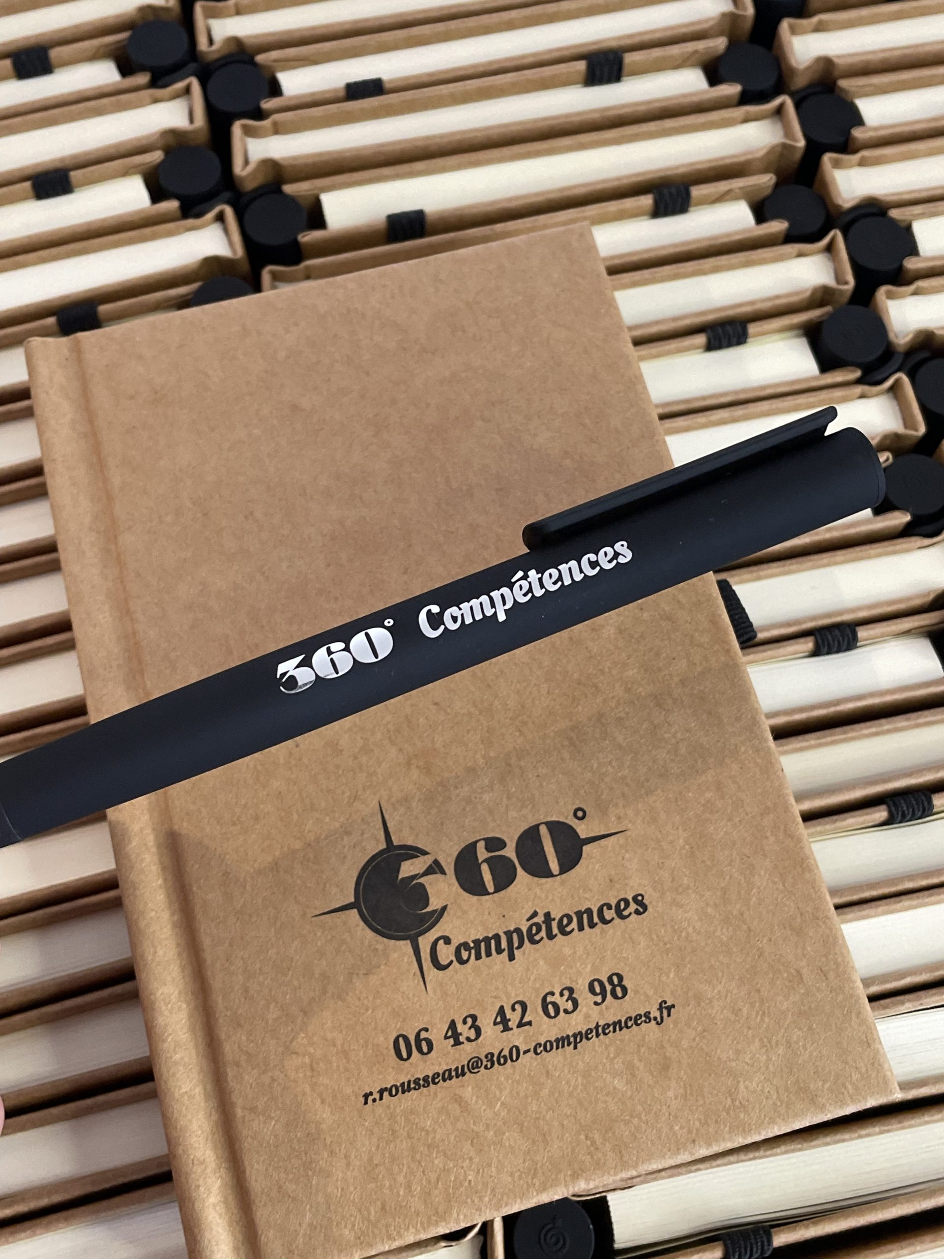 Crayon et Carnet personnalisés, 360° compétences
